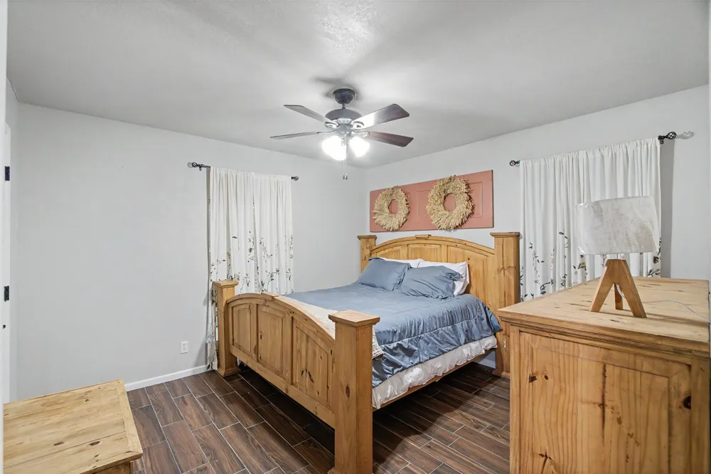 3801 Quail Run Granbury, TX 76049