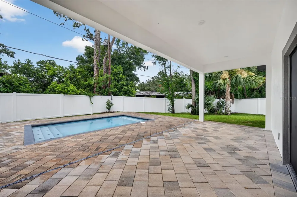 102 BELL PLACE Winter Park, FL 32792