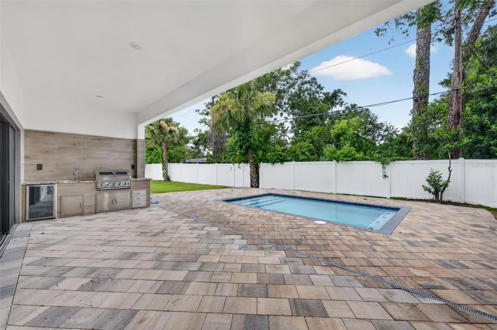 102 BELL PLACE Winter Park, FL 32792