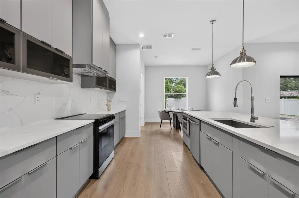 102 BELL PLACE Winter Park, FL 32792