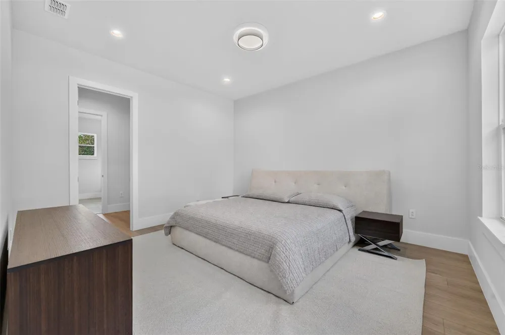 102 BELL PLACE Winter Park, FL 32792
