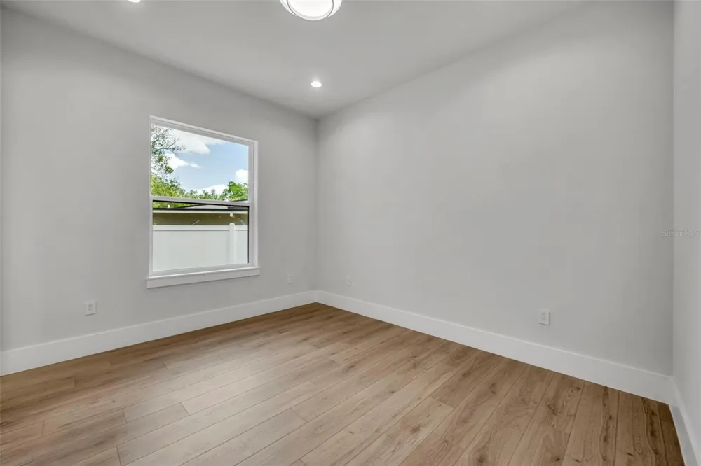 102 BELL PLACE Winter Park, FL 32792
