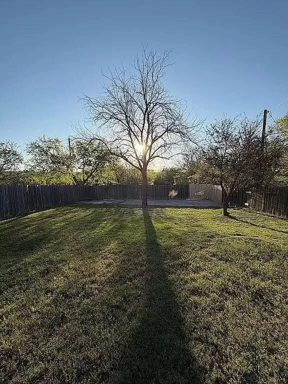232 S Jacobs Street Albany, TX 76430