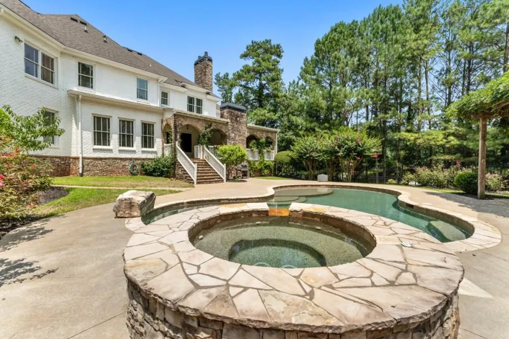 14025 Freemanville Road Milton, GA 30004