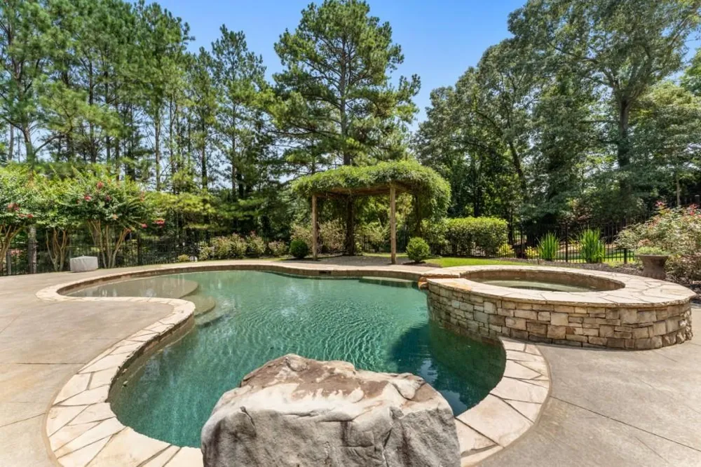 14025 Freemanville Road Milton, GA 30004