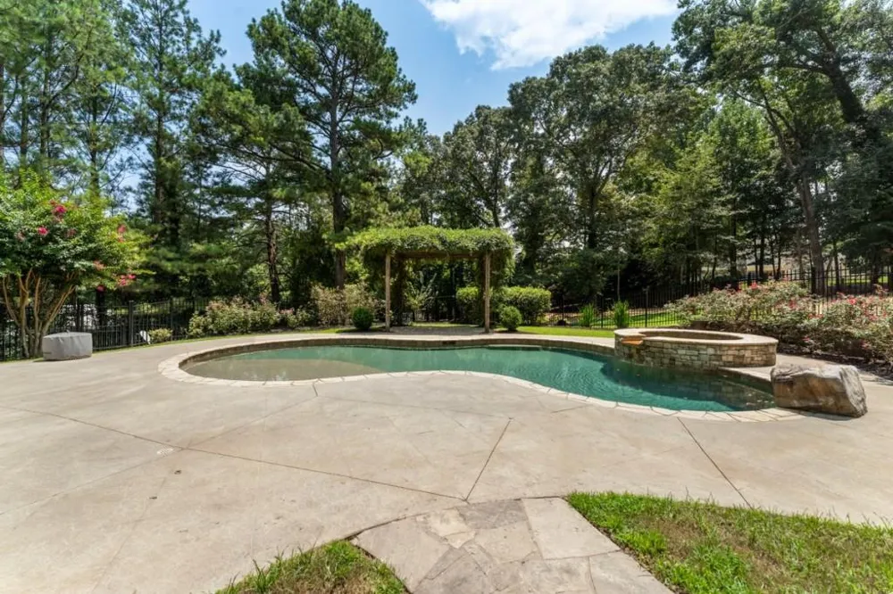 14025 Freemanville Road Milton, GA 30004