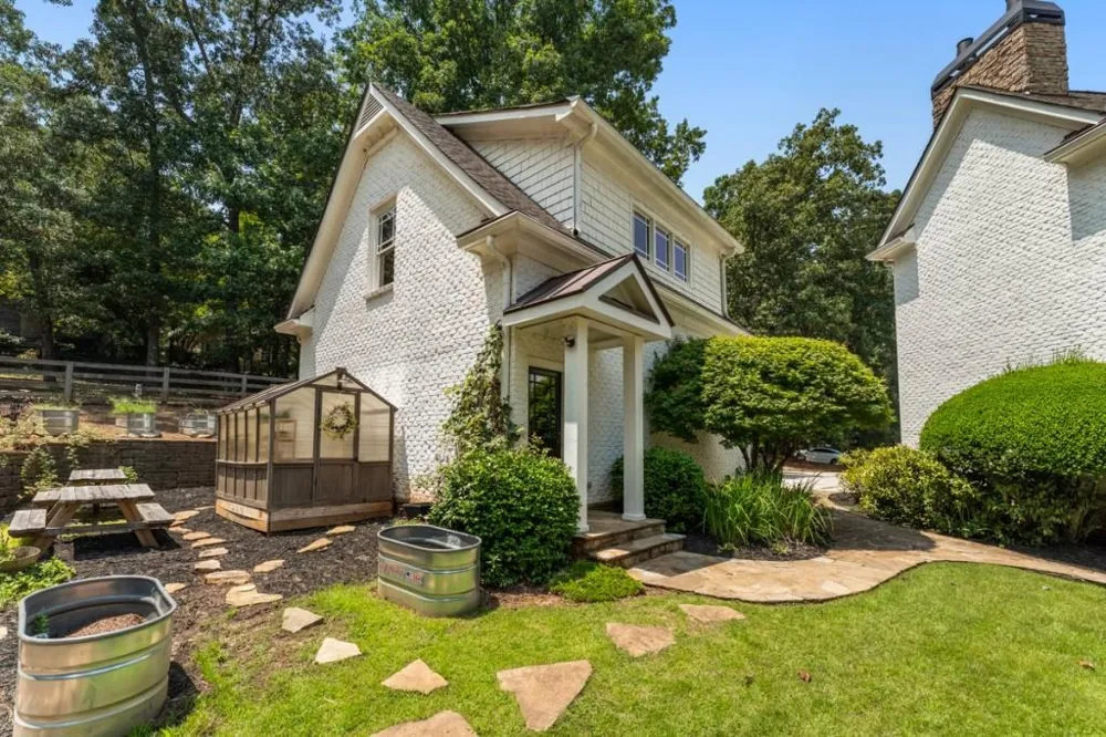 14025 Freemanville Road Milton, GA 30004