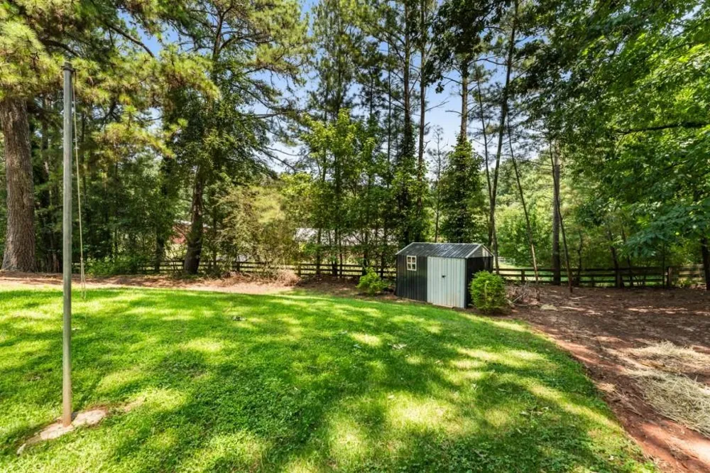 14025 Freemanville Road Milton, GA 30004