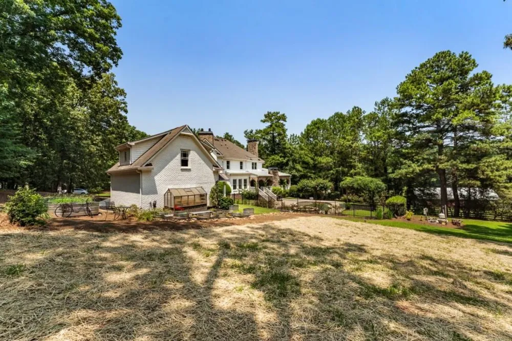 14025 Freemanville Road Milton, GA 30004
