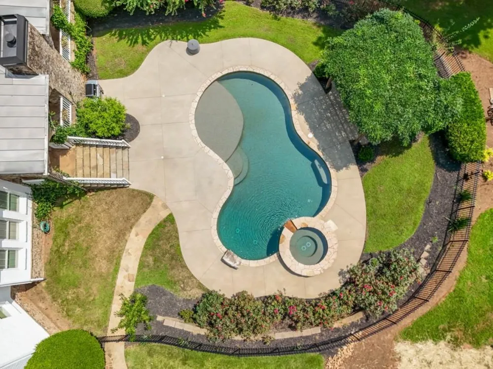 14025 Freemanville Road Milton, GA 30004
