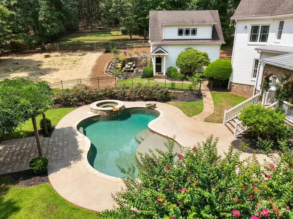 14025 Freemanville Road Milton, GA 30004