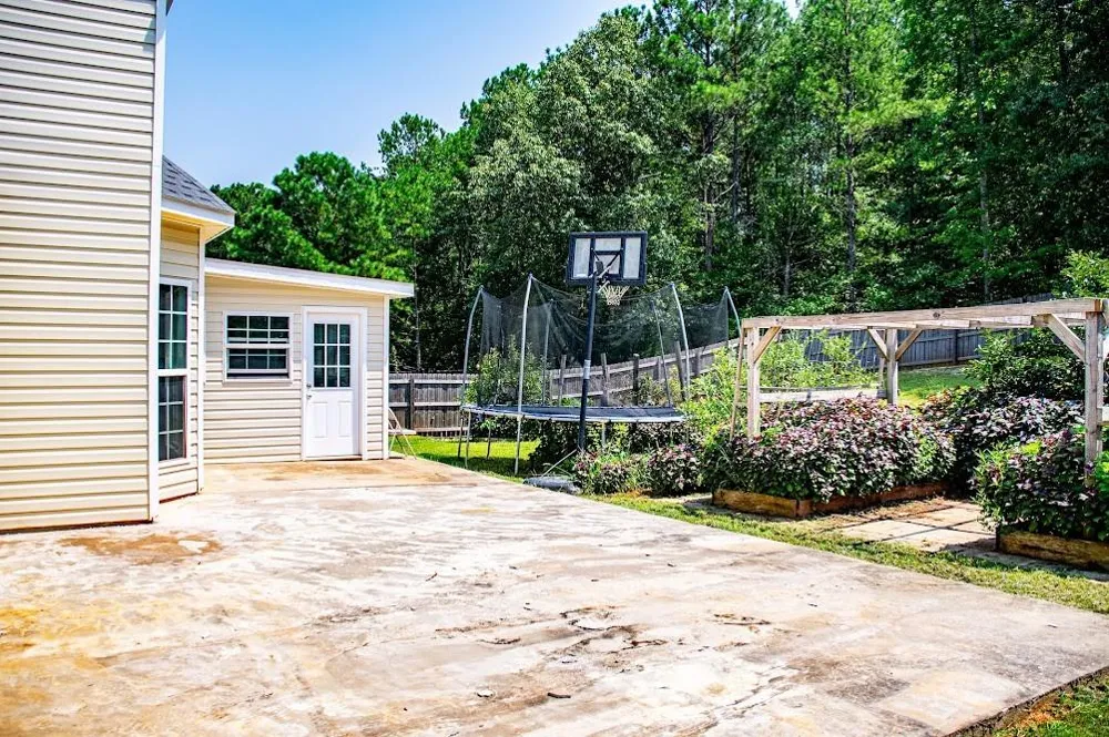 233 Ivey Lake Parkway Temple, GA 30179