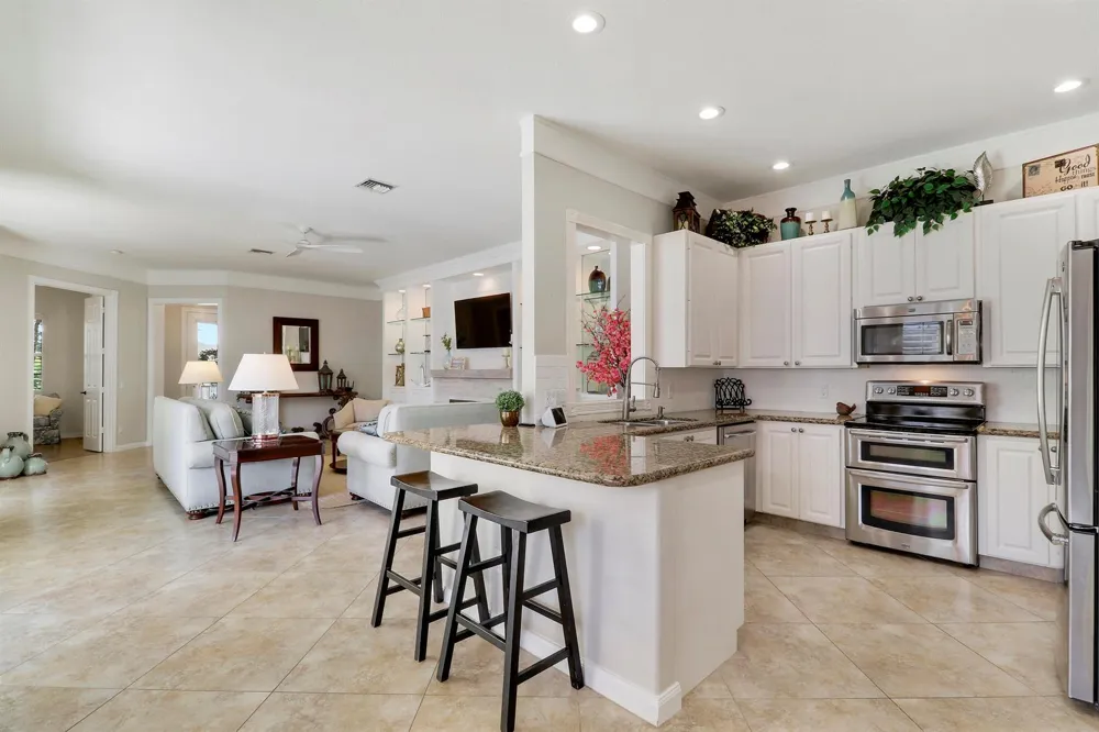 511 SWEET BAY CIRCLE Jupiter, FL 33458