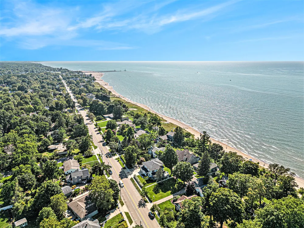 675 Meadow Drive South Haven City, MI 49090