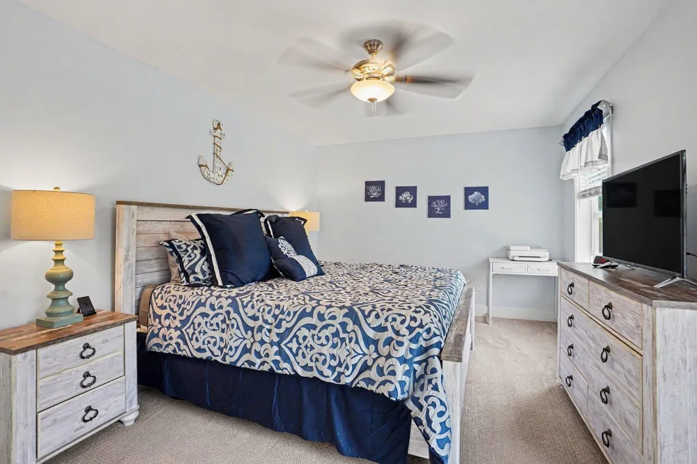 675 Meadow Drive South Haven City, MI 49090