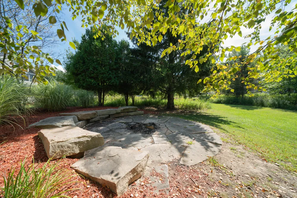 675 Meadow Drive South Haven City, MI 49090