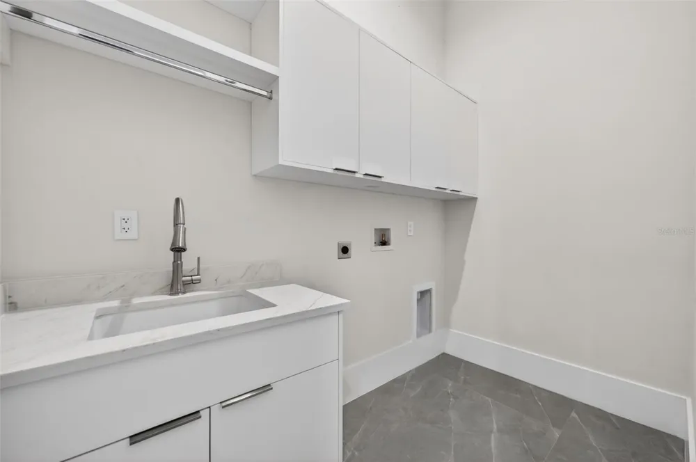 240 PHELPS AVENUE Winter Park, FL 32789