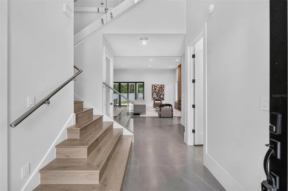 240 PHELPS AVENUE Winter Park, FL 32789