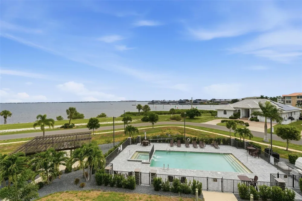 1425 PARK BEACH CIRCLE #1310 Punta Gorda, FL 33950