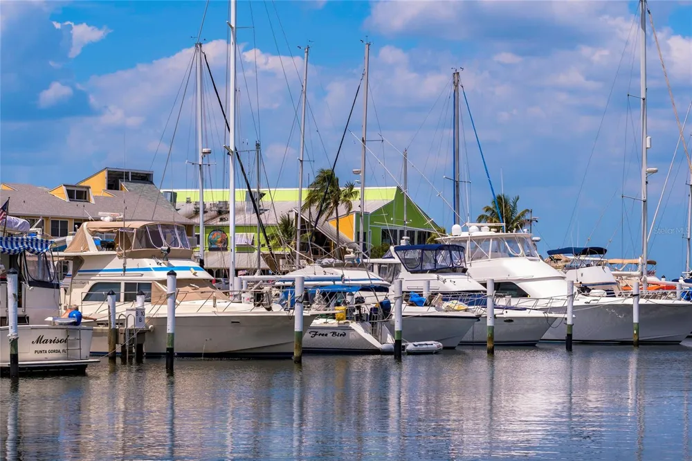1425 PARK BEACH CIRCLE #1310 Punta Gorda, FL 33950