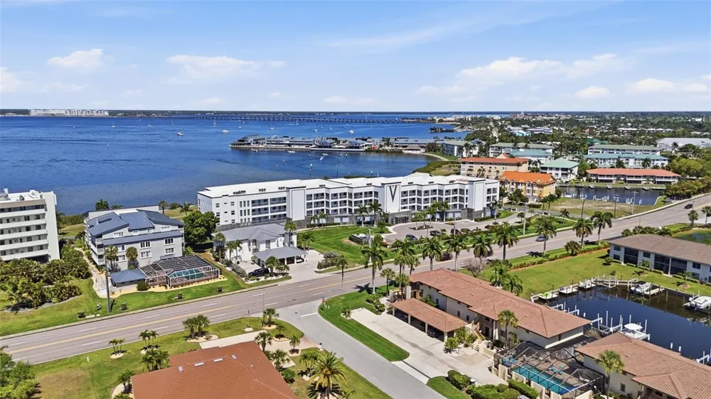 1425 PARK BEACH CIRCLE #1310 Punta Gorda, FL 33950