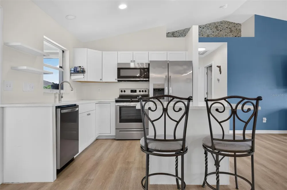 1821 SW 22ND TERRACE Cape Coral, FL 33991