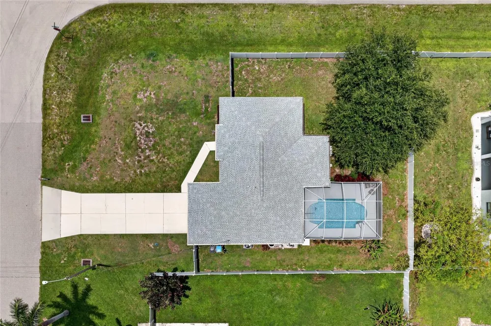 1821 SW 22ND TERRACE Cape Coral, FL 33991