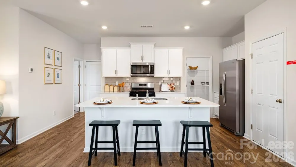 1330 37th Avenue Lane NE Hickory, NC 28601