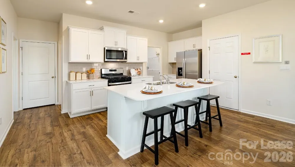 1330 37th Avenue Lane NE Hickory, NC 28601