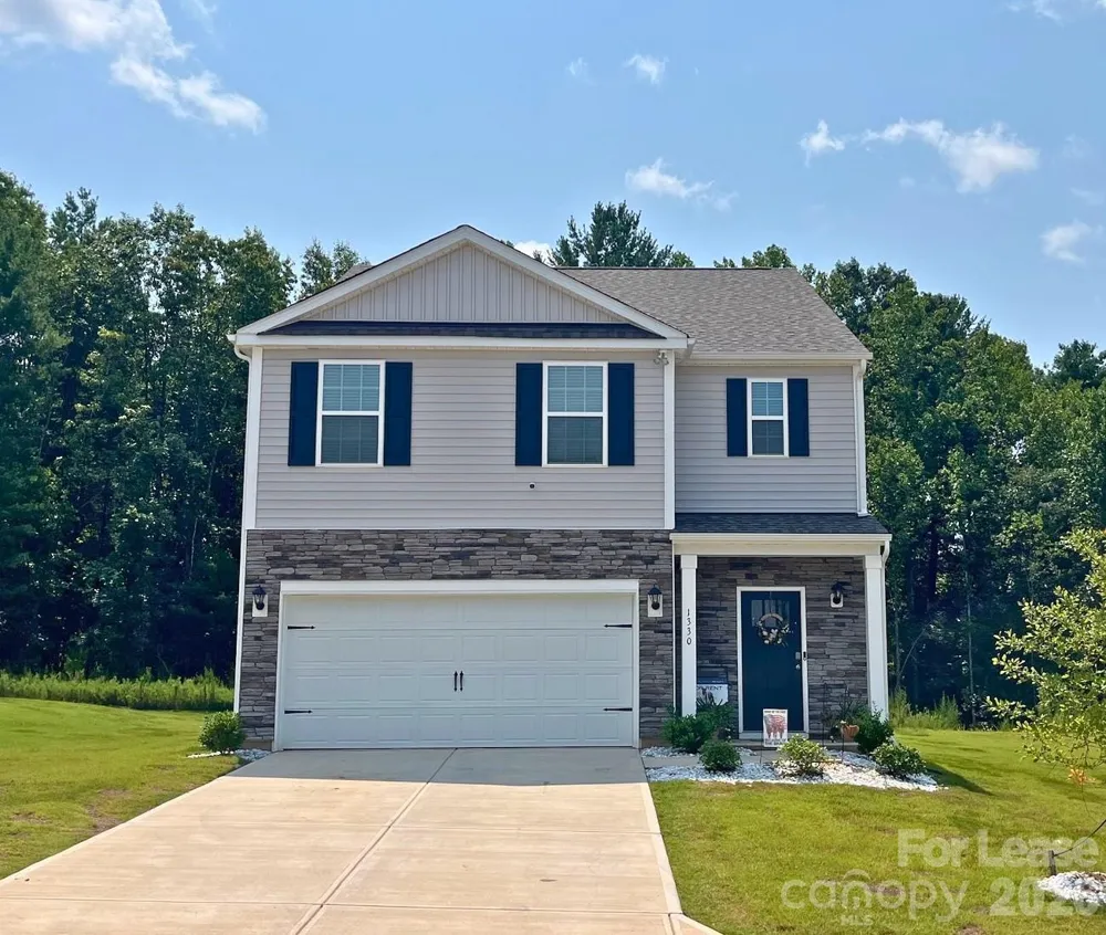 1330 37th Avenue Lane NE Hickory, NC 28601
