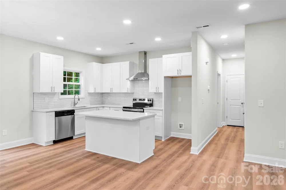 2937 Martin Street Walkertown, NC 27051