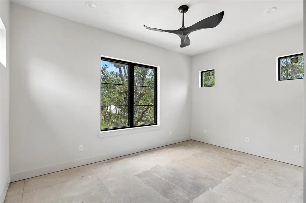 413 Live Oak Drive Colleyville, TX 76034