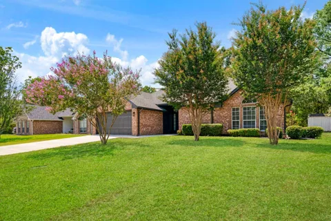 470 Chestnut Lane