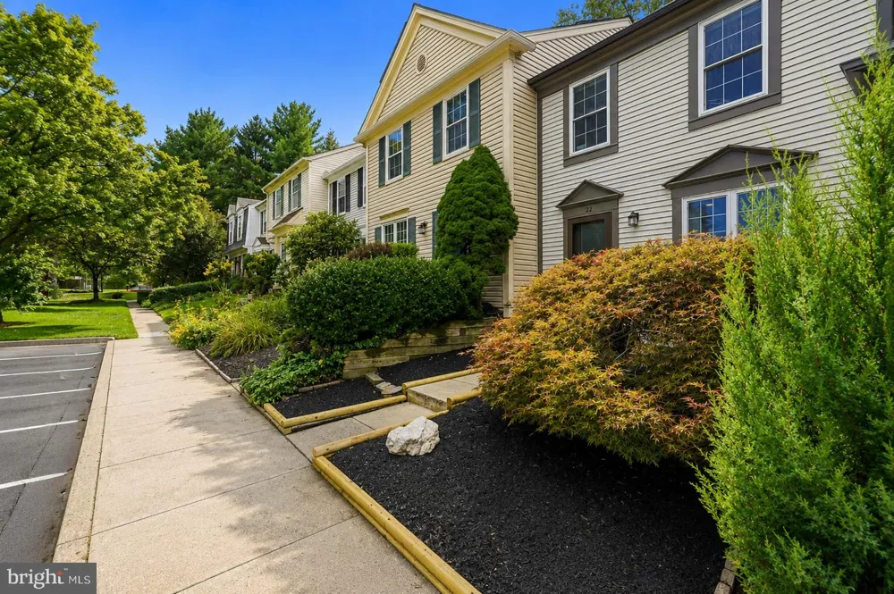 22 HABERSHAM COURT Silver Spring, MD 20906