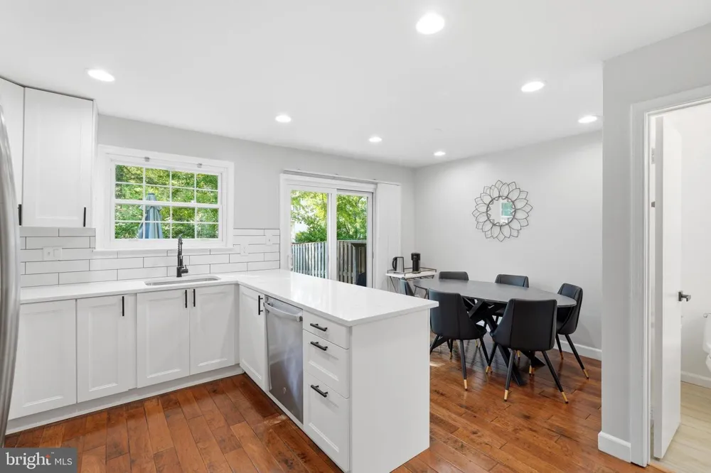 22 HABERSHAM COURT Silver Spring, MD 20906