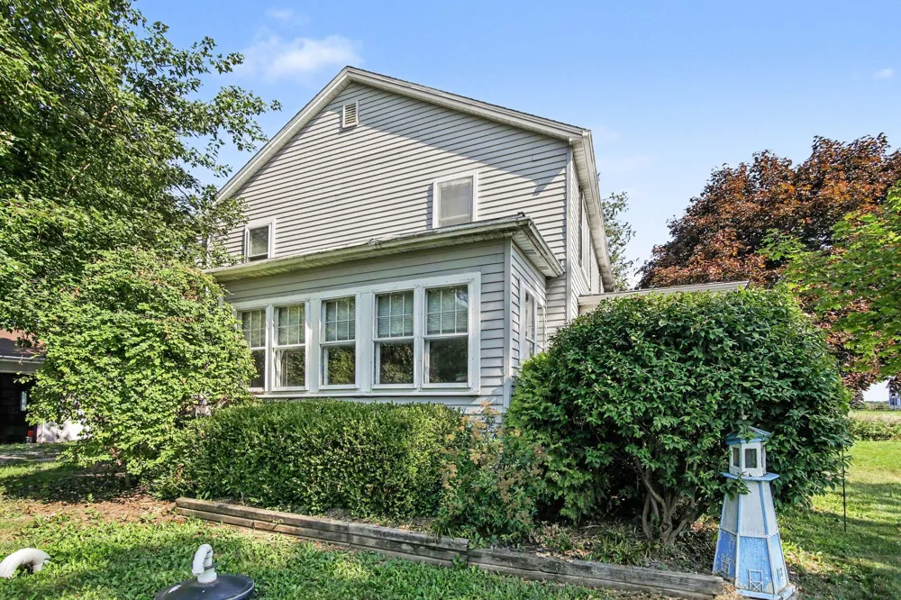 3015 Dennison Road Dundee, MI 48131