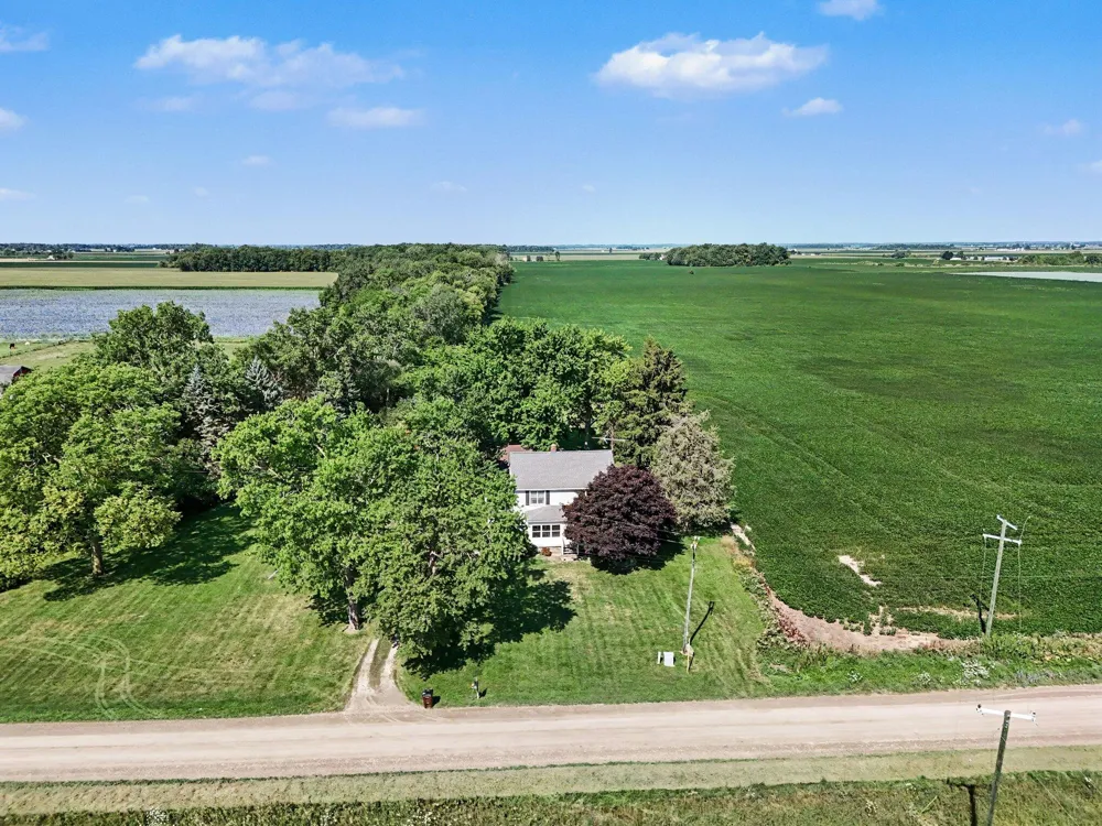 3015 Dennison Road Dundee, MI 48131