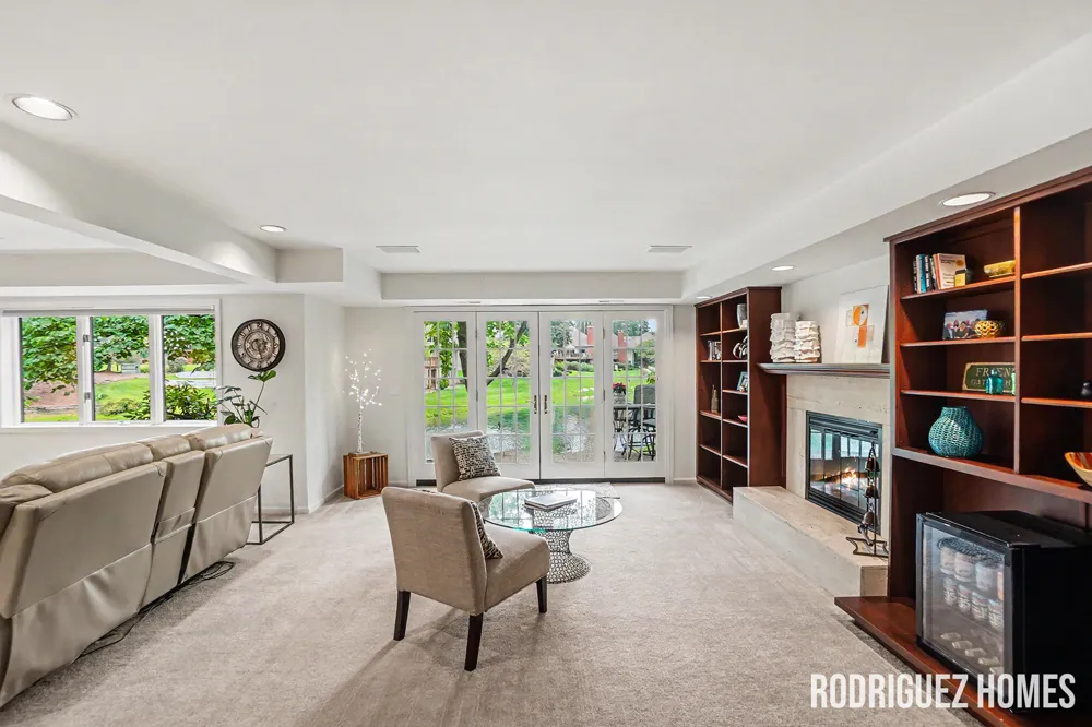 6270 Heathmoor Court SE Grand Rapids, MI 49546