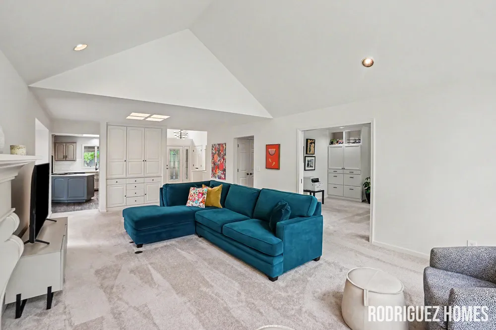 6270 Heathmoor Court SE Grand Rapids, MI 49546