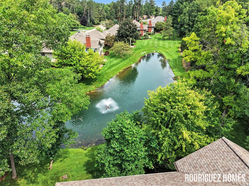 6270 Heathmoor Court SE Grand Rapids, MI 49546