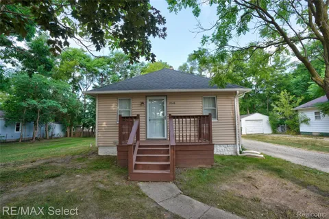 2046 Lambden Road