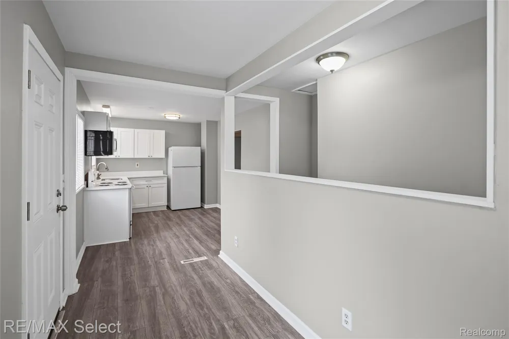 2046 Lambden Road Flint Charter Township, MI 48532