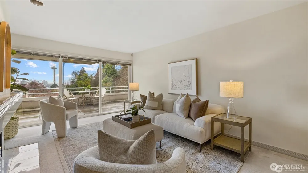 1231 5th Avenue #202 Seattle, WA 98109