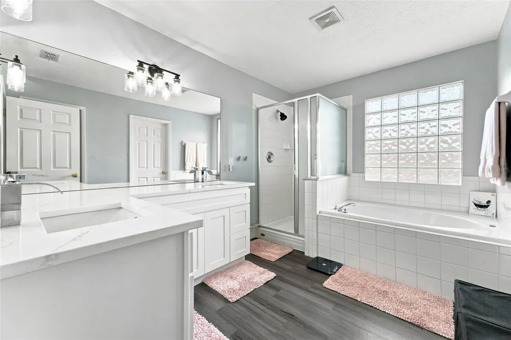 9773 BENNINGTON CHASE DRIVE Orlando, FL 32829