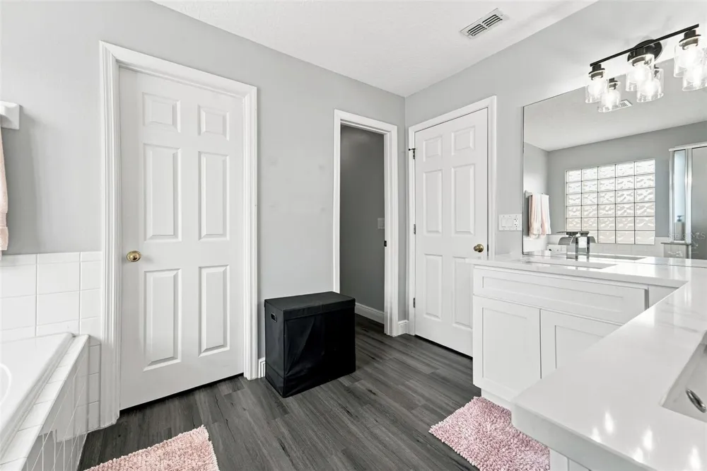 9773 BENNINGTON CHASE DRIVE Orlando, FL 32829