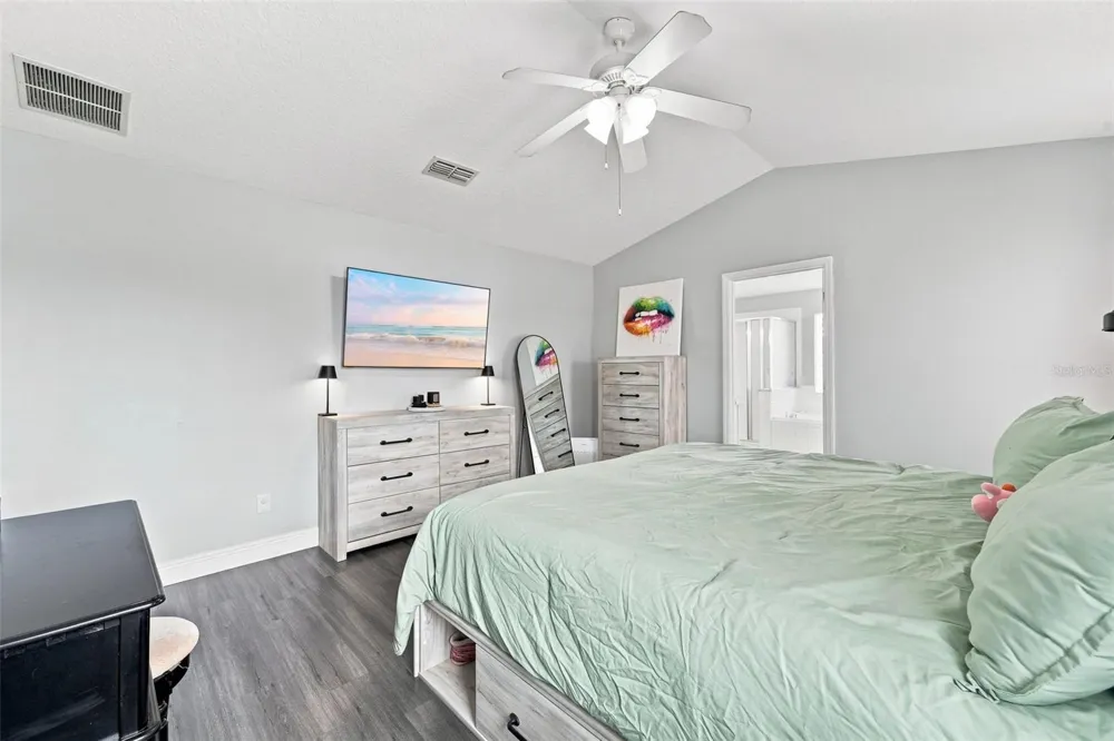 9773 BENNINGTON CHASE DRIVE Orlando, FL 32829