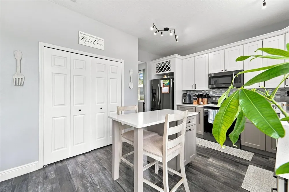9773 BENNINGTON CHASE DRIVE Orlando, FL 32829