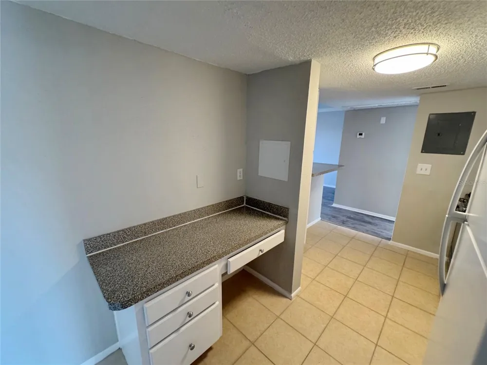 115 OYSTER BAY CIRCLE #300 Altamonte Springs, FL 32701
