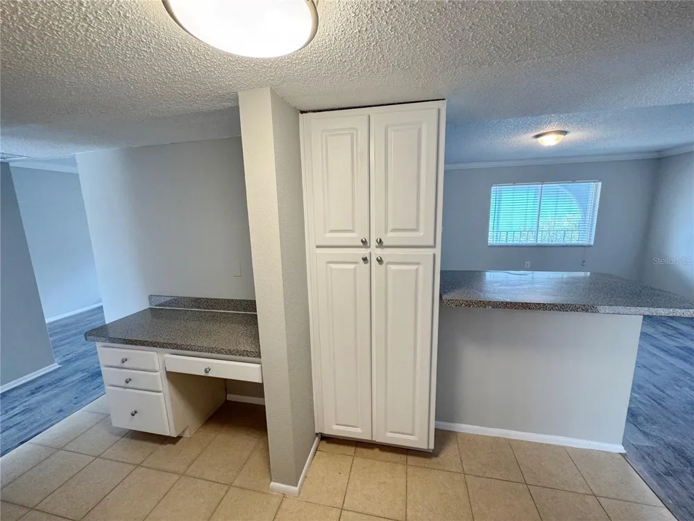 115 OYSTER BAY CIRCLE #300 Altamonte Springs, FL 32701
