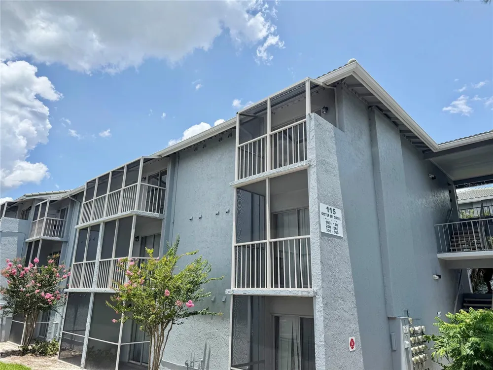 115 OYSTER BAY CIRCLE #300 Altamonte Springs, FL 32701
